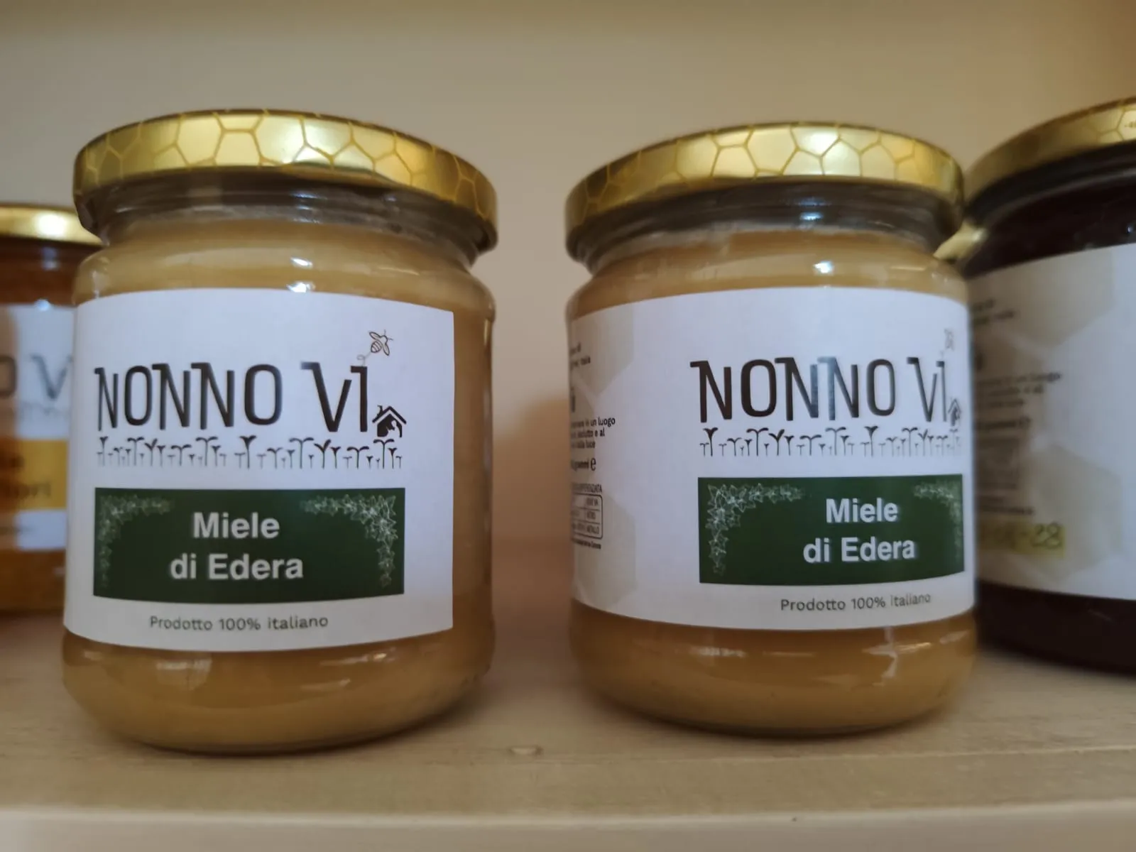 miele-di-edera-la-valle-delle-api