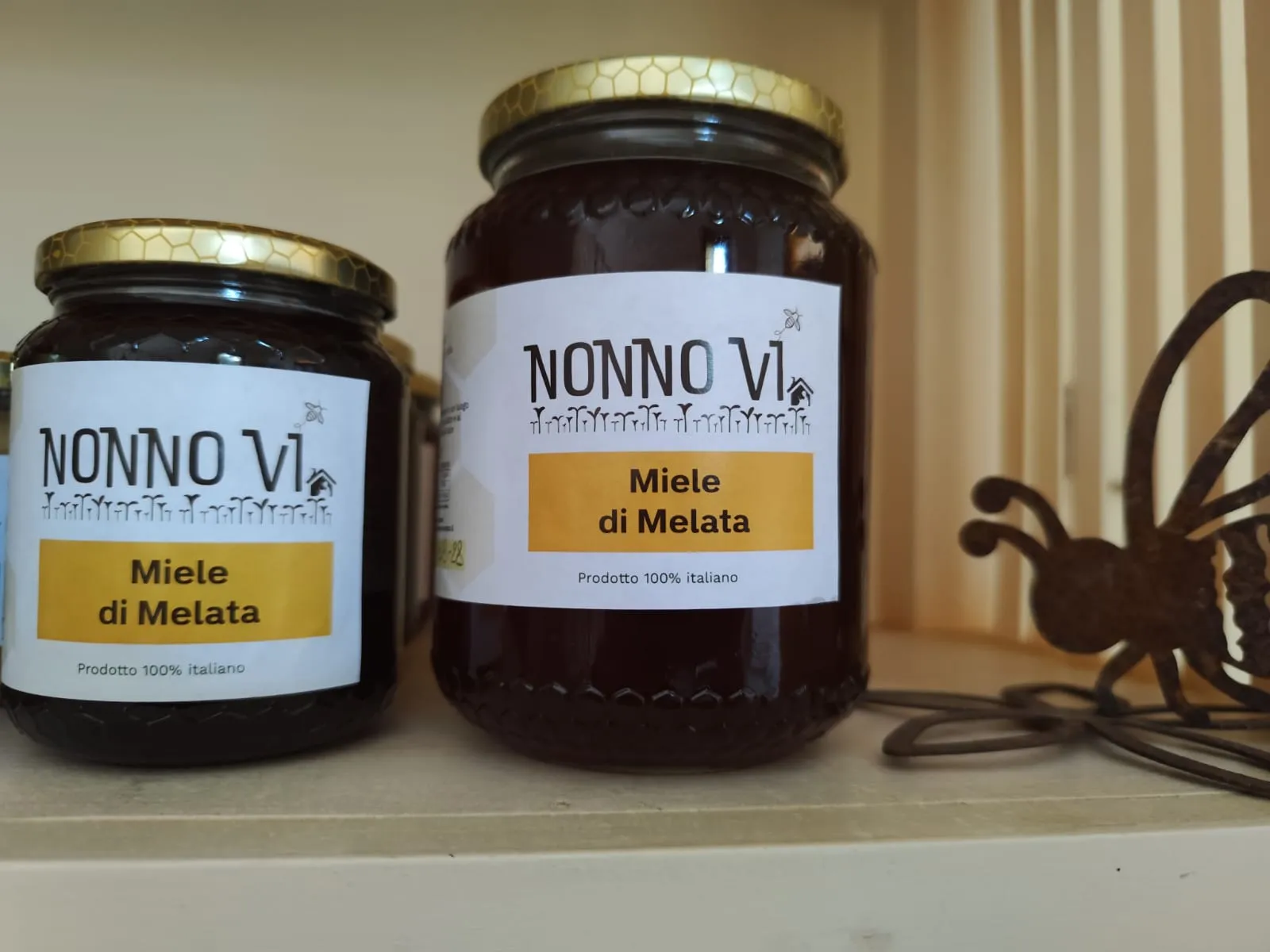 miele-di-melata-la-valle-delle-api